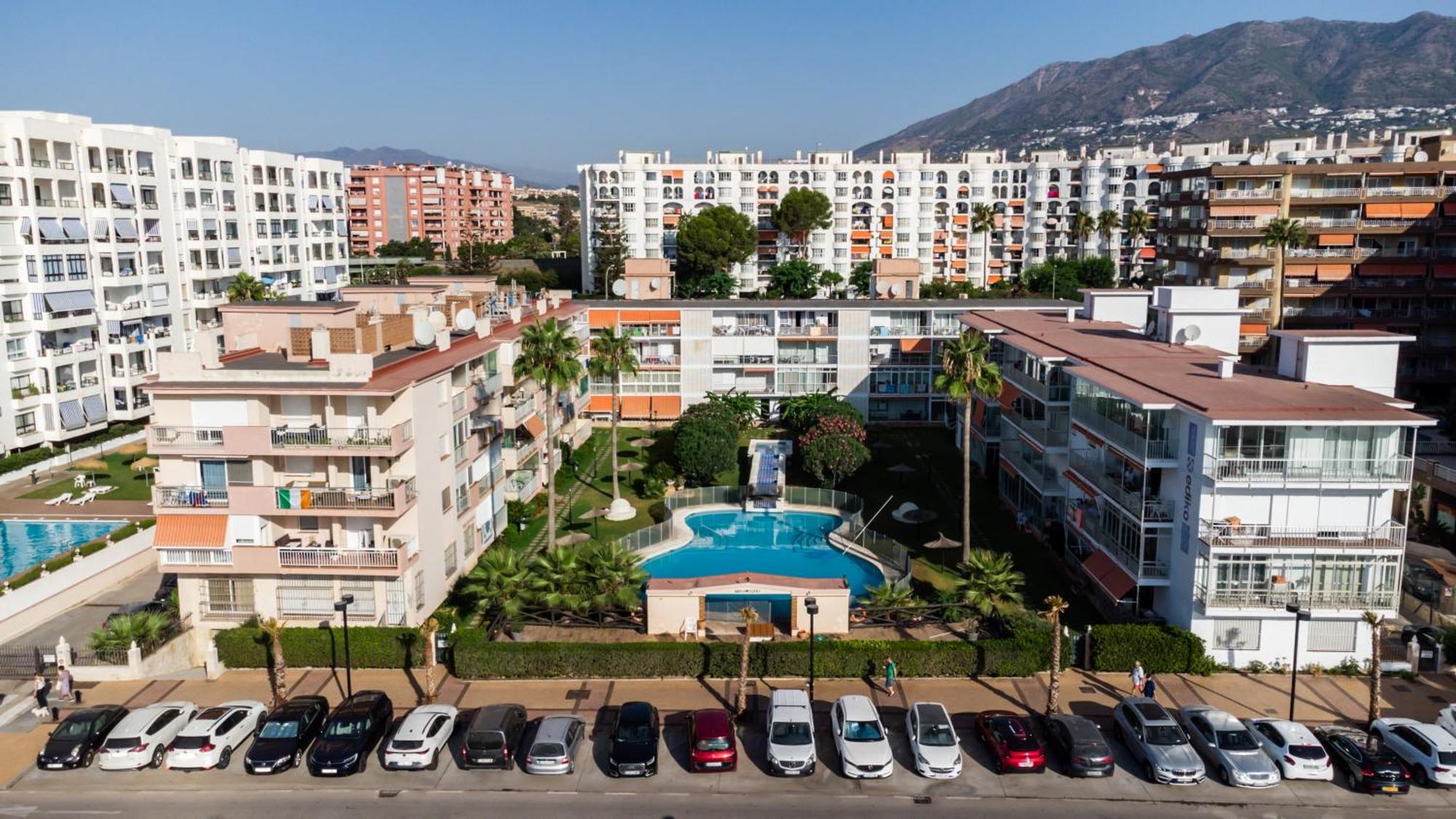 Sur Suites Porlamar Fuengirola Ngoại thất bức ảnh