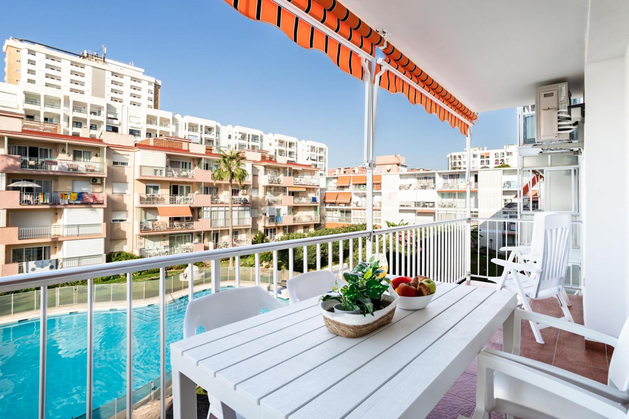 Sur Suites Porlamar Fuengirola Ngoại thất bức ảnh